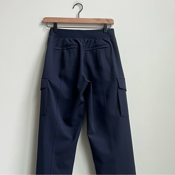 ATHLETA Endless Cargo High Rise Jogger Pant | Navy 0 #467187 Pockets Athleisure - Picture 10 of 13